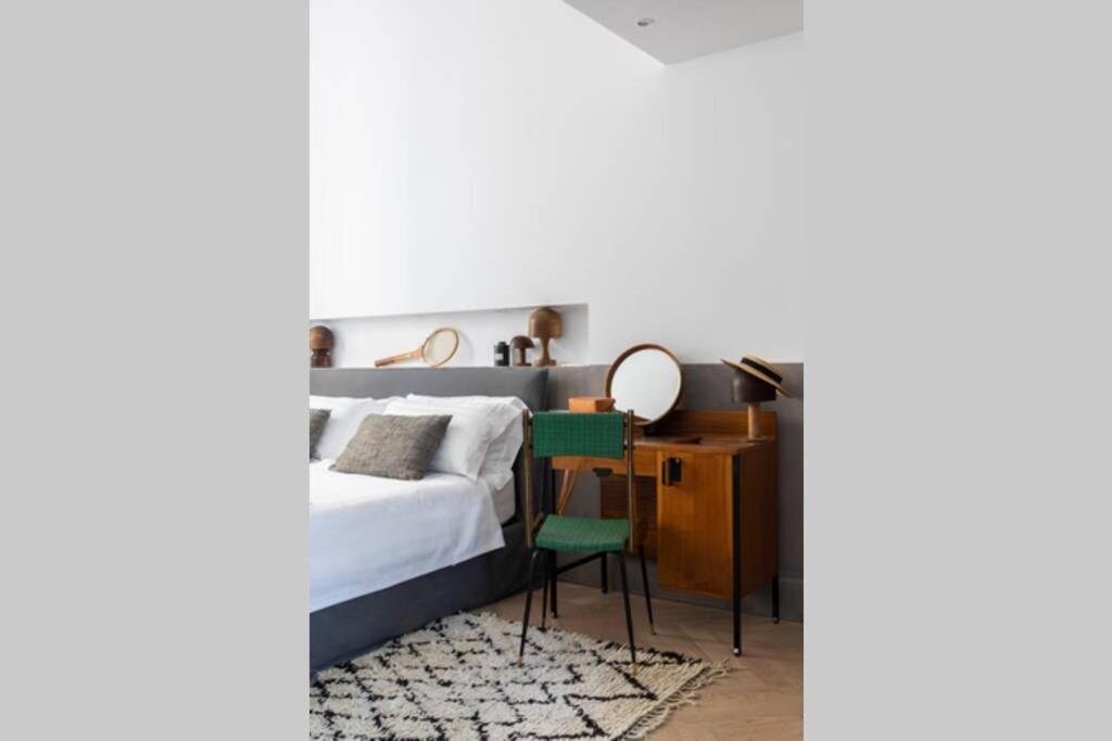 Casa Luce, A Burghesius Apartamento Roma